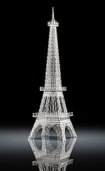 laserem řezaná Eiffelova věž